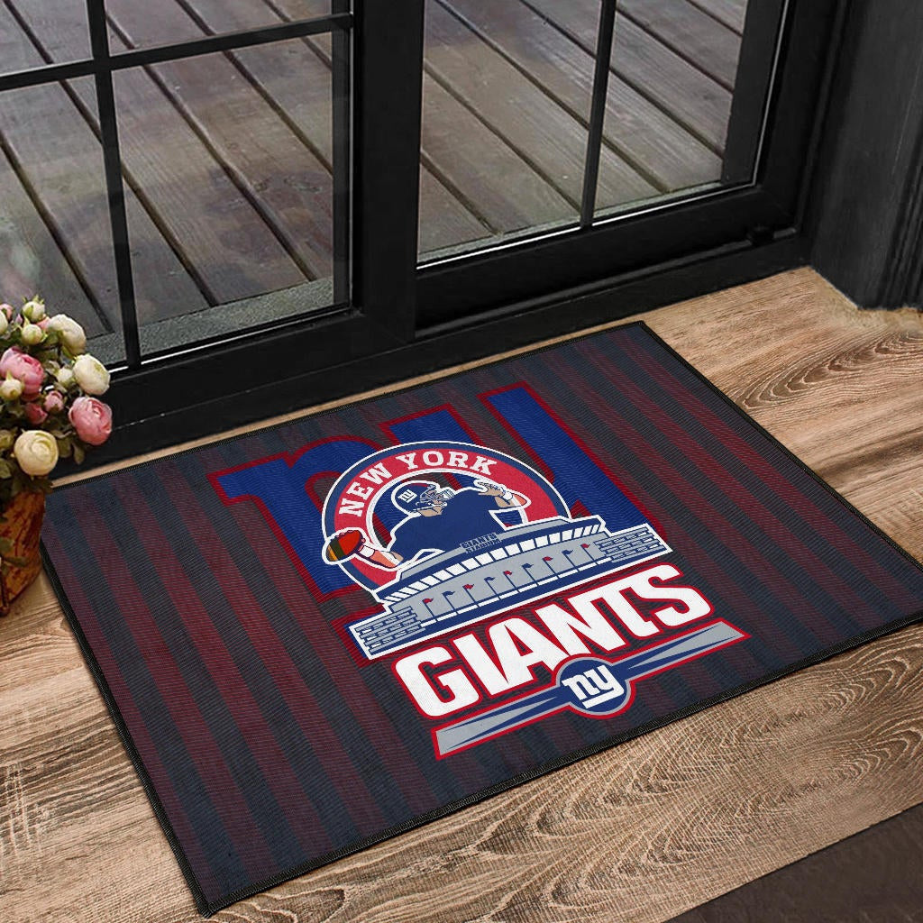 New York Giants American Football Team Door Mat Player Silhouette Throwing Rugby Ball Door Mat Home Decor
