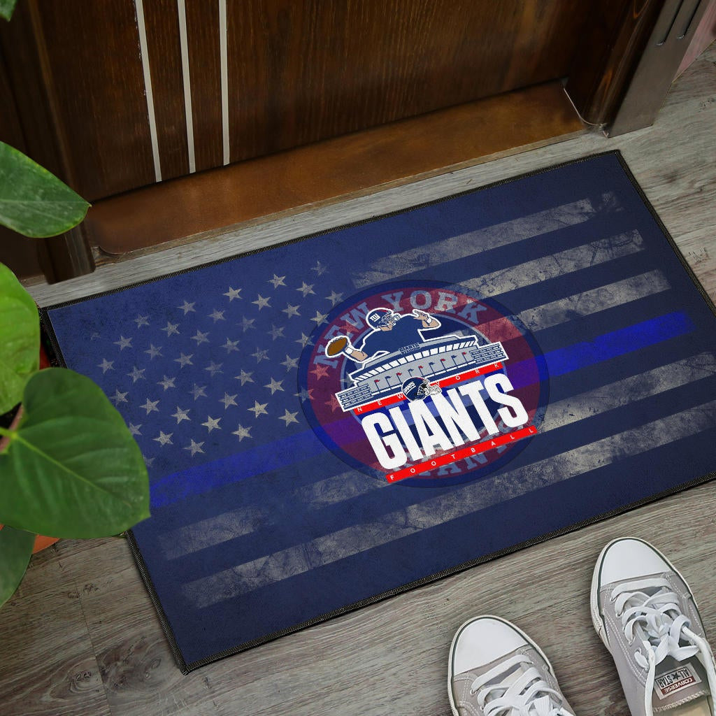 New York Giants American Football Team Door Mat Player Throwing Rugby Ball Football Stadium Artwork Door Mat Home Decor