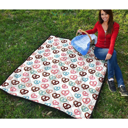 Pretzels Pattern Print Design 04 Premium Quilt