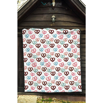 Pretzels Pattern Print Design 04 Premium Quilt