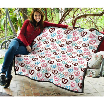 Pretzels Pattern Print Design 04 Premium Quilt