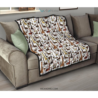 Giraffe Pattern Print Design 05 Premium Quilt