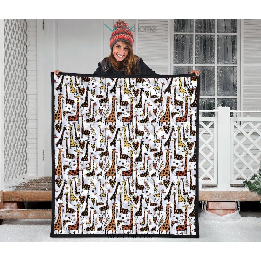 Giraffe Pattern Print Design 05 Premium Quilt