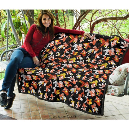 Goldfish Pattern Print Design 03 Premium Quilt