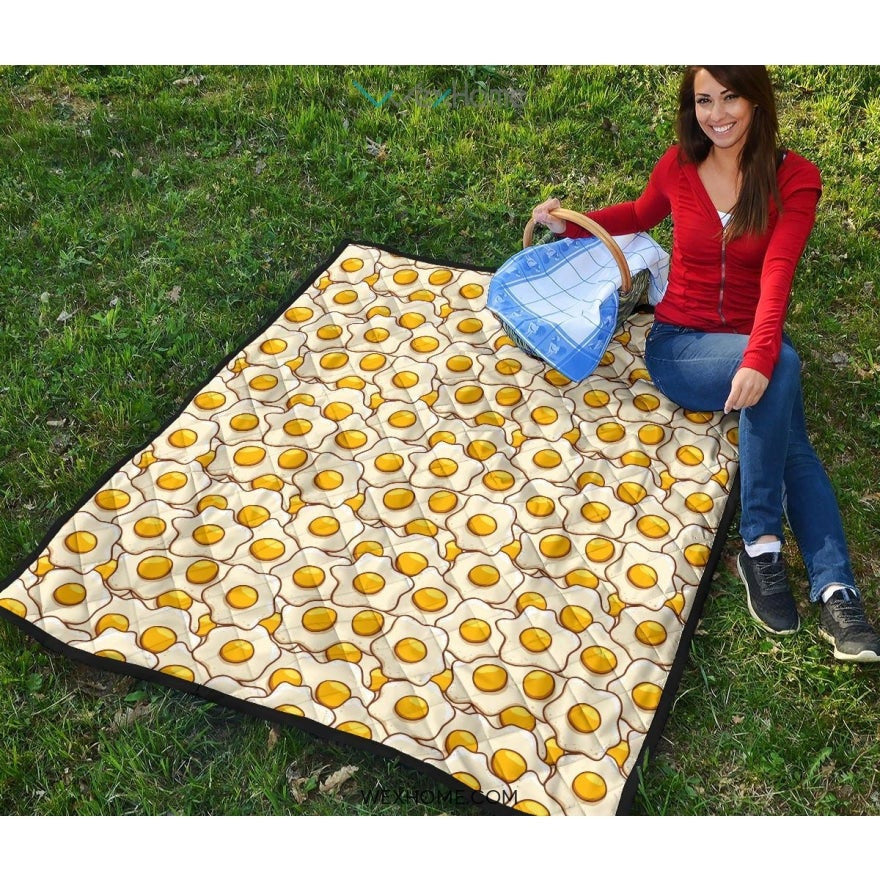 Fried Eggs Pattern Print Design 02 Premium Quilt