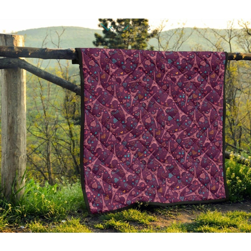 Eiffel Tower Heart Pattern Print Design 04 Premium Quilt