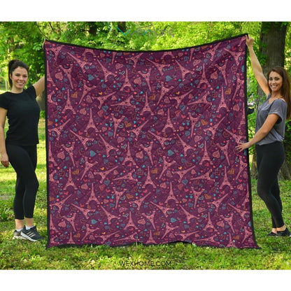 Eiffel Tower Heart Pattern Print Design 04 Premium Quilt