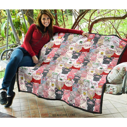 Pig Pattern Print Design 02 Premium Quilt