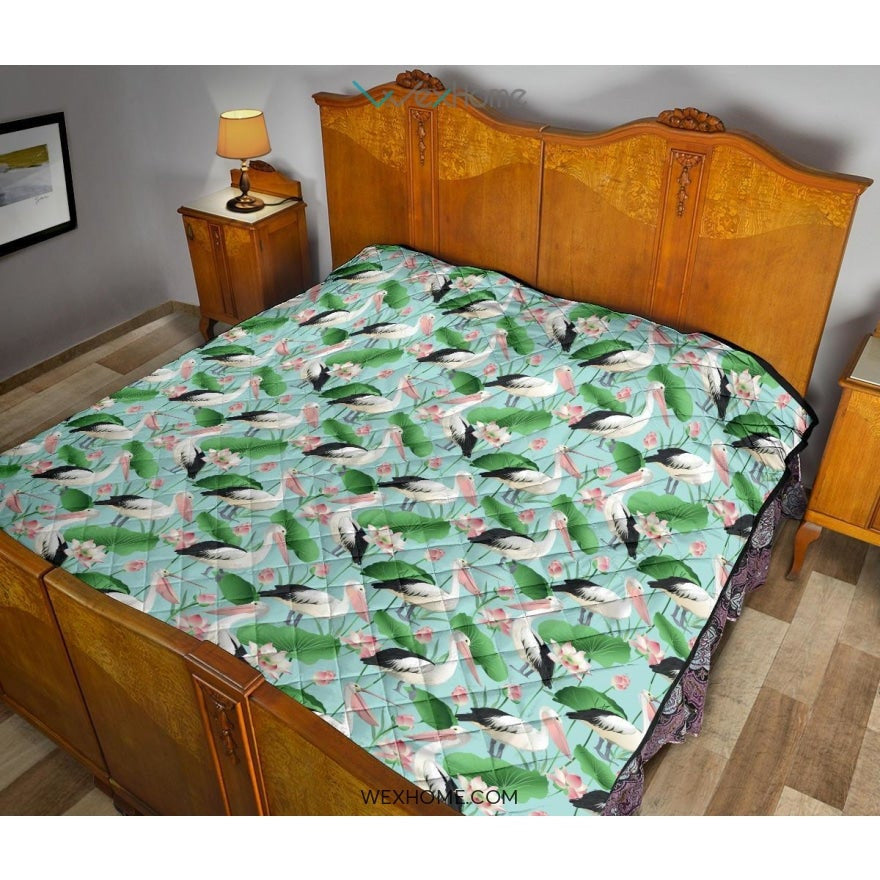 Pelican Pattern Print Design 01 Premium Quilt