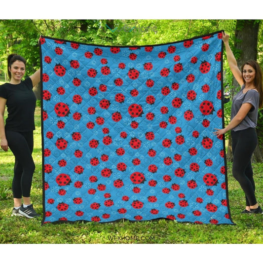 Ladybug Pattern Print Design 02 Premium Quilt