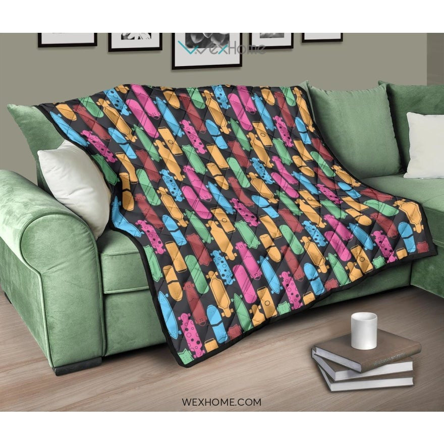 Skate Board Pattern Print Design 02 Premium Quilt