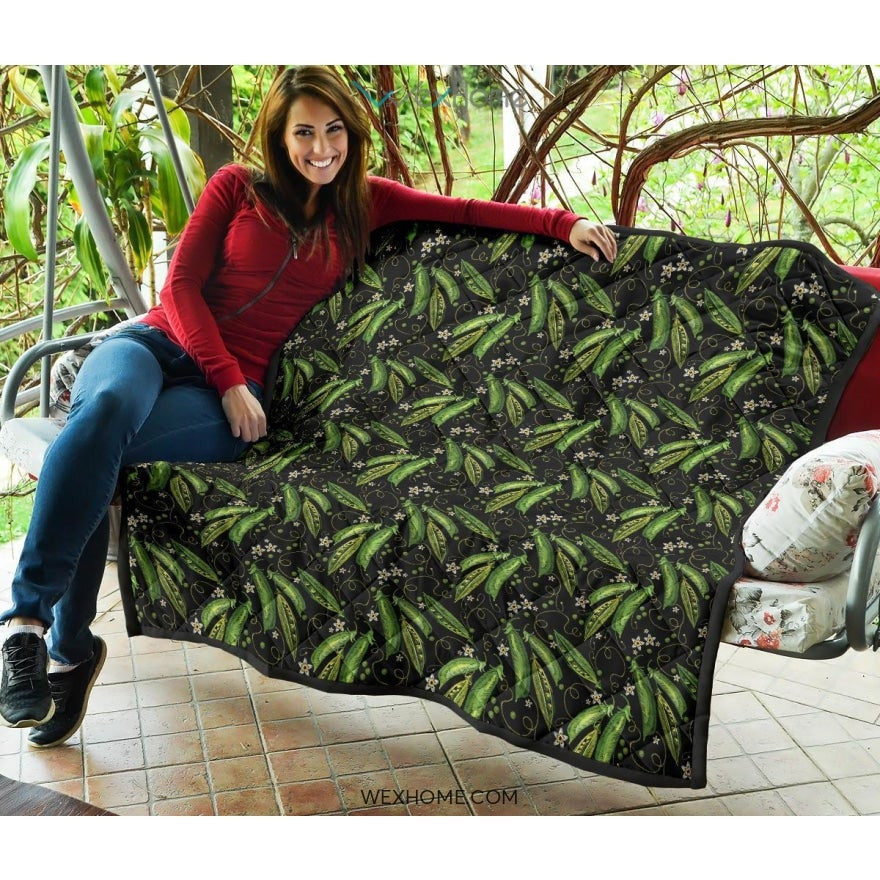 Green Peas Pattern Print Design 02 Premium Quilt