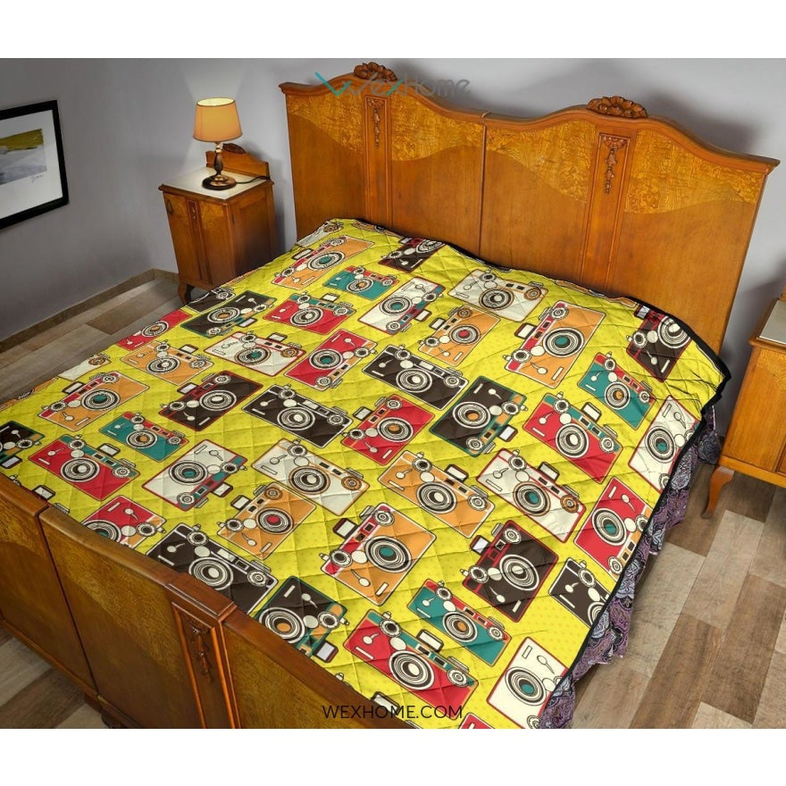 Camera Pattern Print Design 02 Premium Quilt