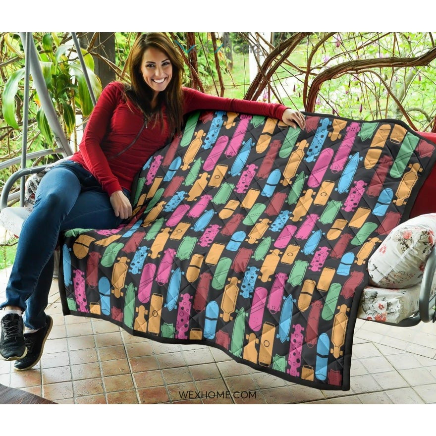Skate Board Pattern Print Design 02 Premium Quilt