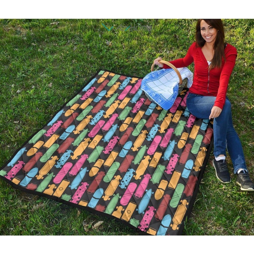 Skate Board Pattern Print Design 02 Premium Quilt