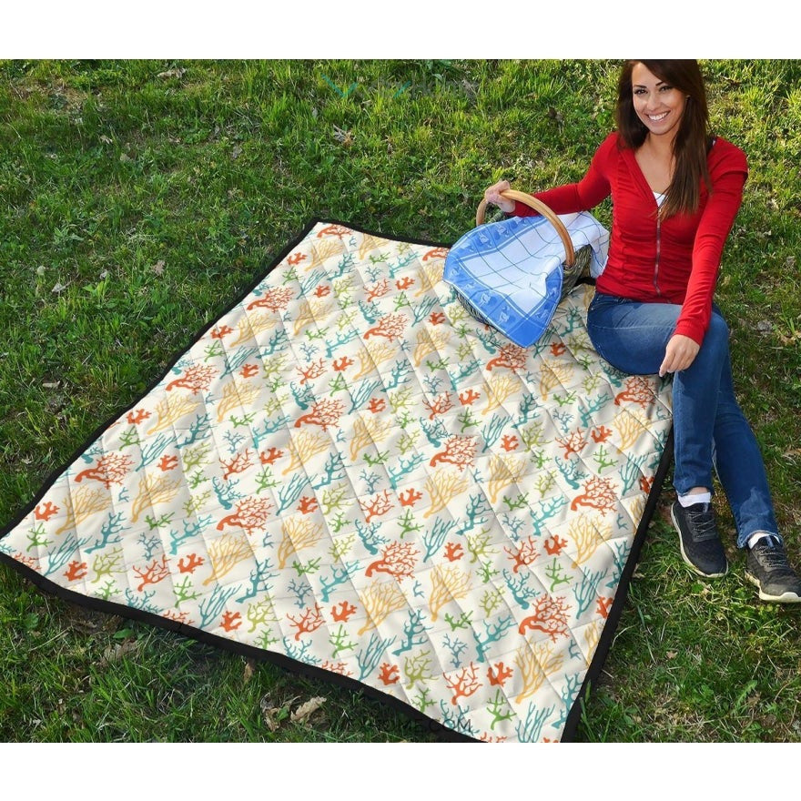Coral Reef Pattern Print Design 02 Premium Quilt