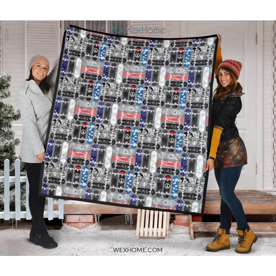 Skate Board Pattern Print Design 04 Premium Quilt