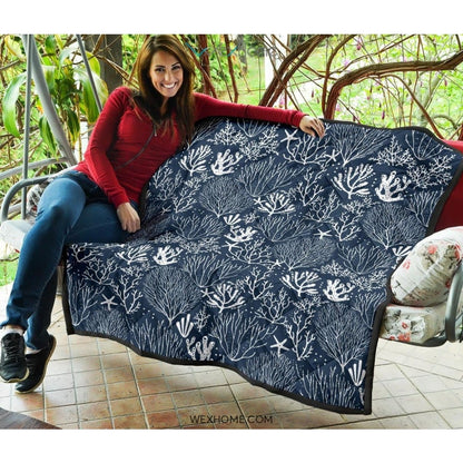 Coral Reef Pattern Print Design 05 Premium Quilt