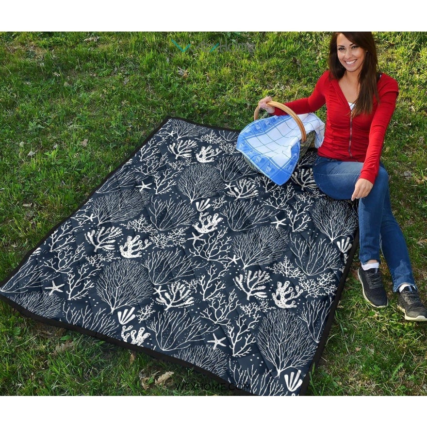 Coral Reef Pattern Print Design 05 Premium Quilt
