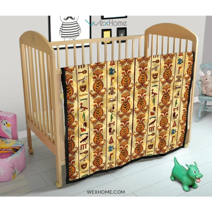Egypt Hieroglyphics Pattern Print Design 04 Premium Quilt