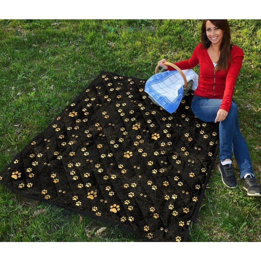 Dog Paws Pattern Print Design 05 Premium Quilt