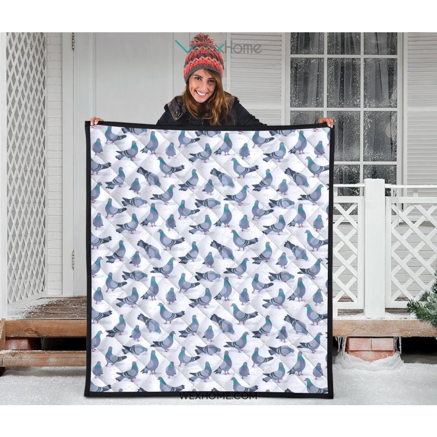 Pigeon Pattern Print Design 03 Premium Quilt
