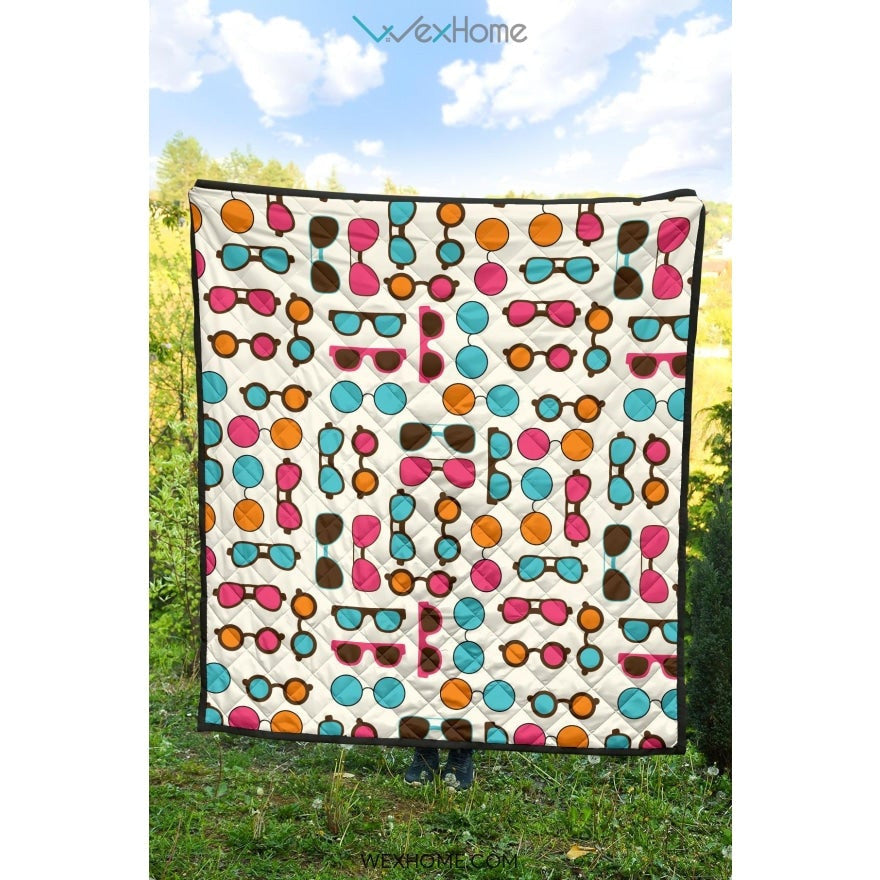 Sun Glasses Pattern Print Design 03 Premium Quilt