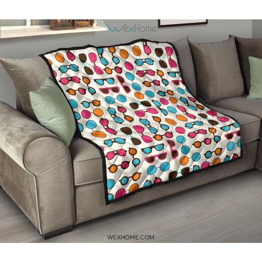Sun Glasses Pattern Print Design 03 Premium Quilt