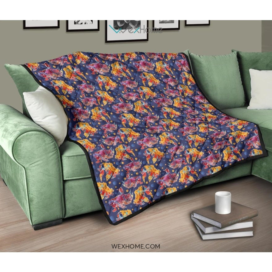 Goldfish Pattern Print Design 05 Premium Quilt