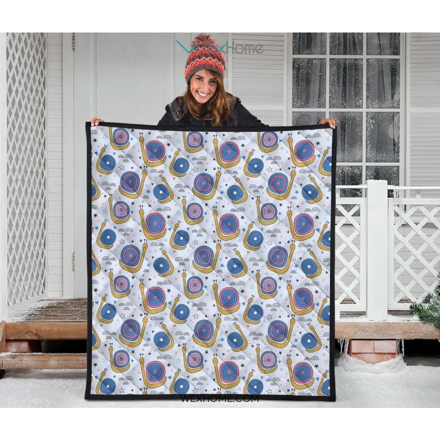 Snail Pattern Print Design 05 Premium Quilt