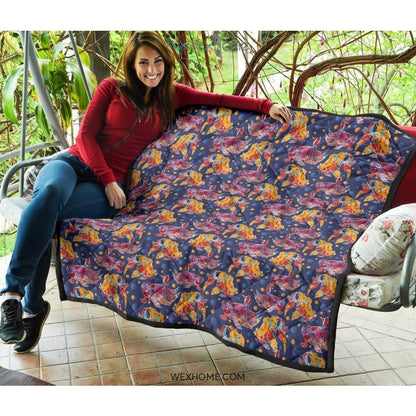 Goldfish Pattern Print Design 05 Premium Quilt