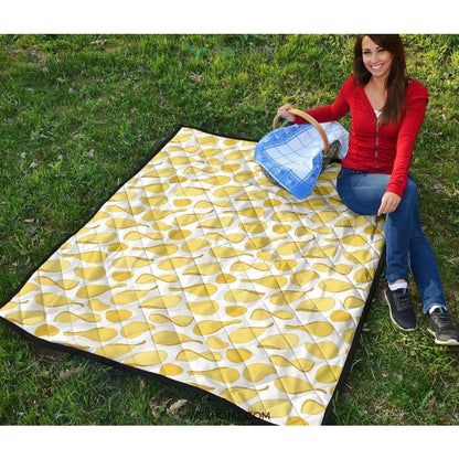 Potato Chips Pattern Print Design 02 Premium Quilt