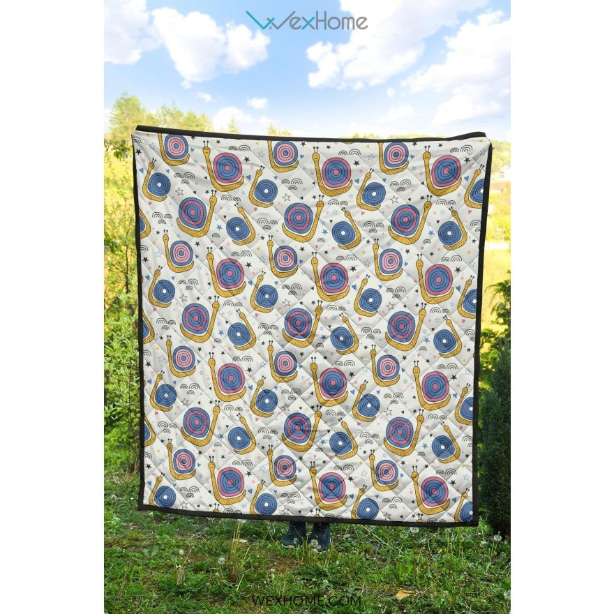 Snail Pattern Print Design 05 Premium Quilt