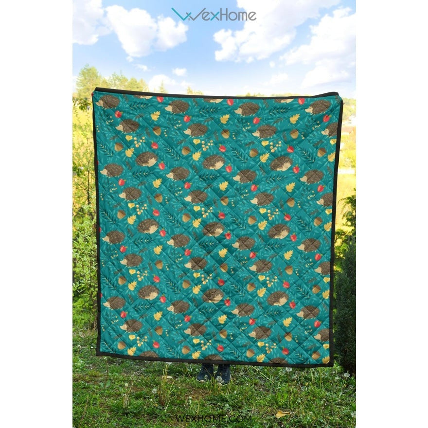Hedgehog Pattern Print Design 01 Premium Quilt