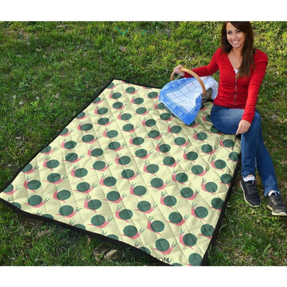 Snail Pattern Print Design 04 Premium Quilt