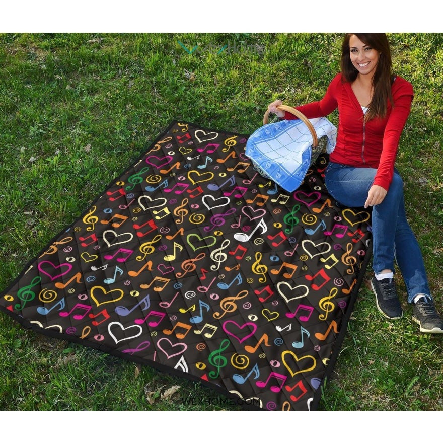 Music Notes Pattern Print Design 02 Premium Quilt