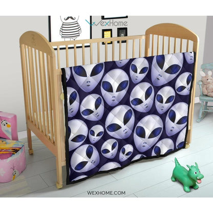 Alien Pattern Print  Premium Quilt Unique Gift W2101