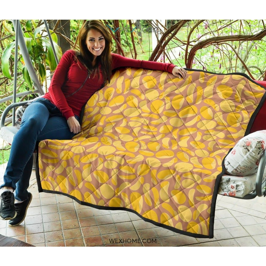 Potato Chips Pattern Print Design 01 Premium Quilt