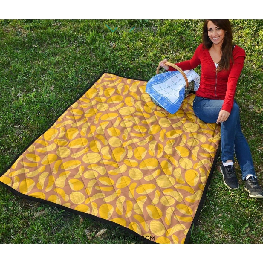Potato Chips Pattern Print Design 01 Premium Quilt