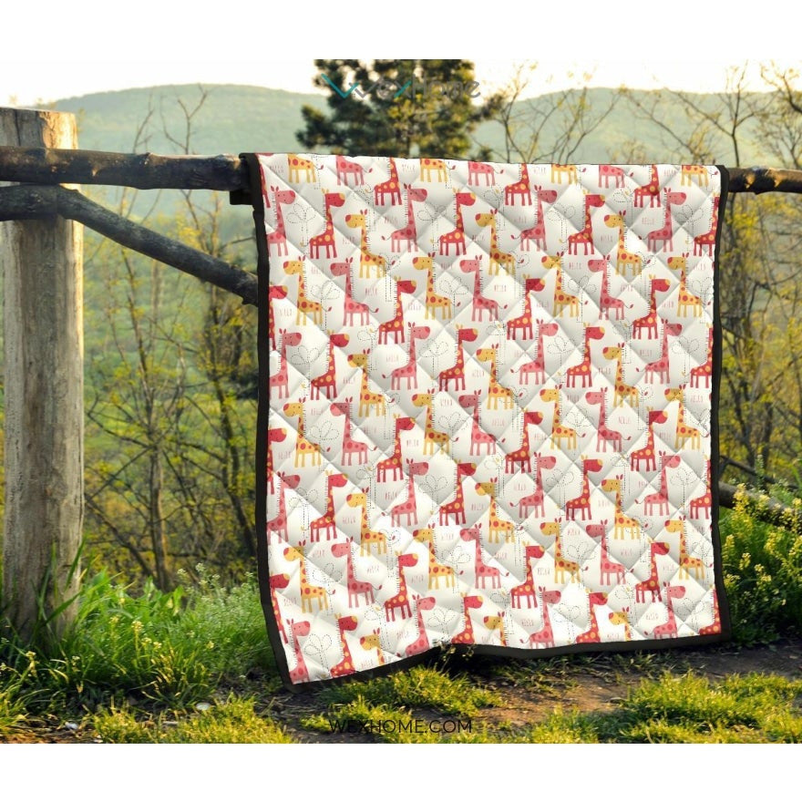 Giraffe Pattern Print Design 03 Premium Quilt