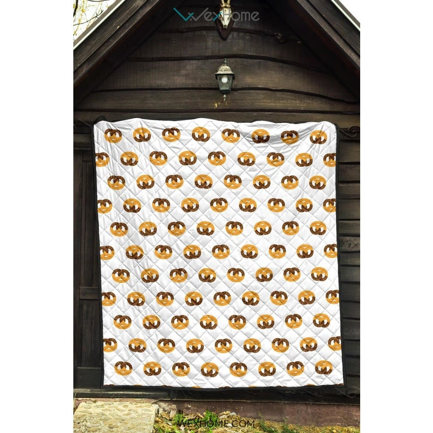 Pretzels Pattern Print Design 02 Premium Quilt