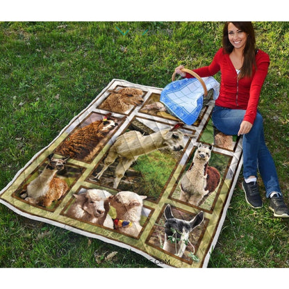 WEXHOME 3D Llama Premium Quilt