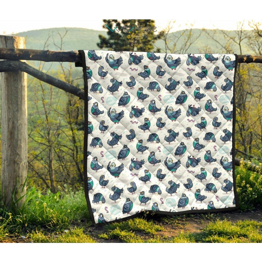 Pigeon Pattern Print Design 02 Premium Quilt