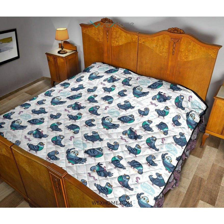 Pigeon Pattern Print Design 02 Premium Quilt