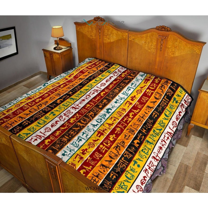 Egypt Hieroglyphics Pattern Print Design 01 Premium Quilt