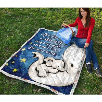 WEXHOME And She Loved Little Girl Elephant Mom Premium Quilt