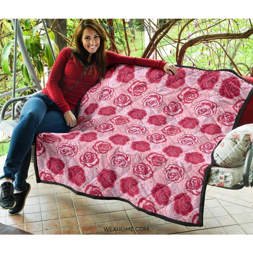 Rose Pattern Print Design 02 Premium Quilt