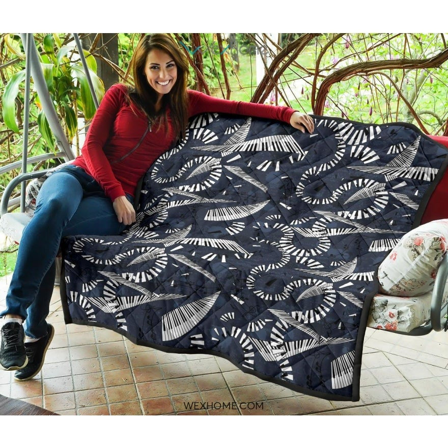 Piano Pattern Print Design 02 Premium Quilt