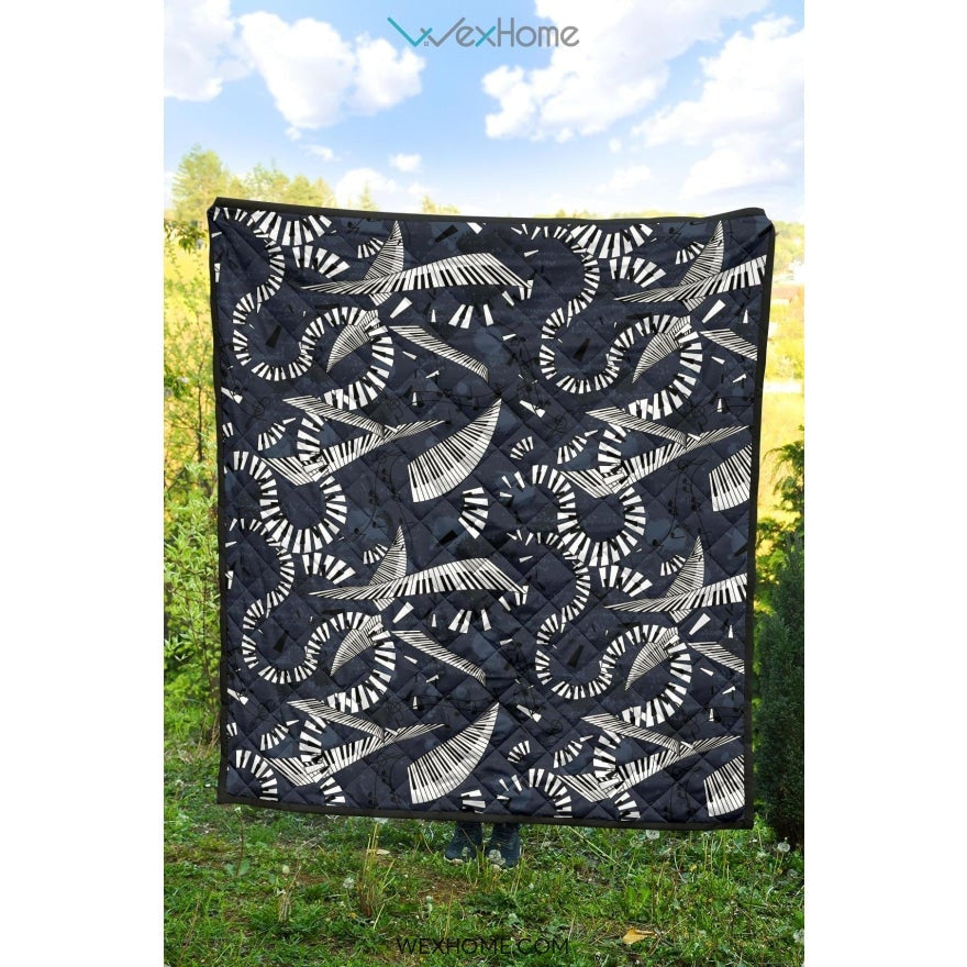 Piano Pattern Print Design 02 Premium Quilt
