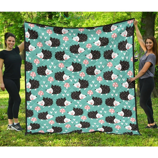 Hedgehog Pattern Print Design 03 Premium Quilt